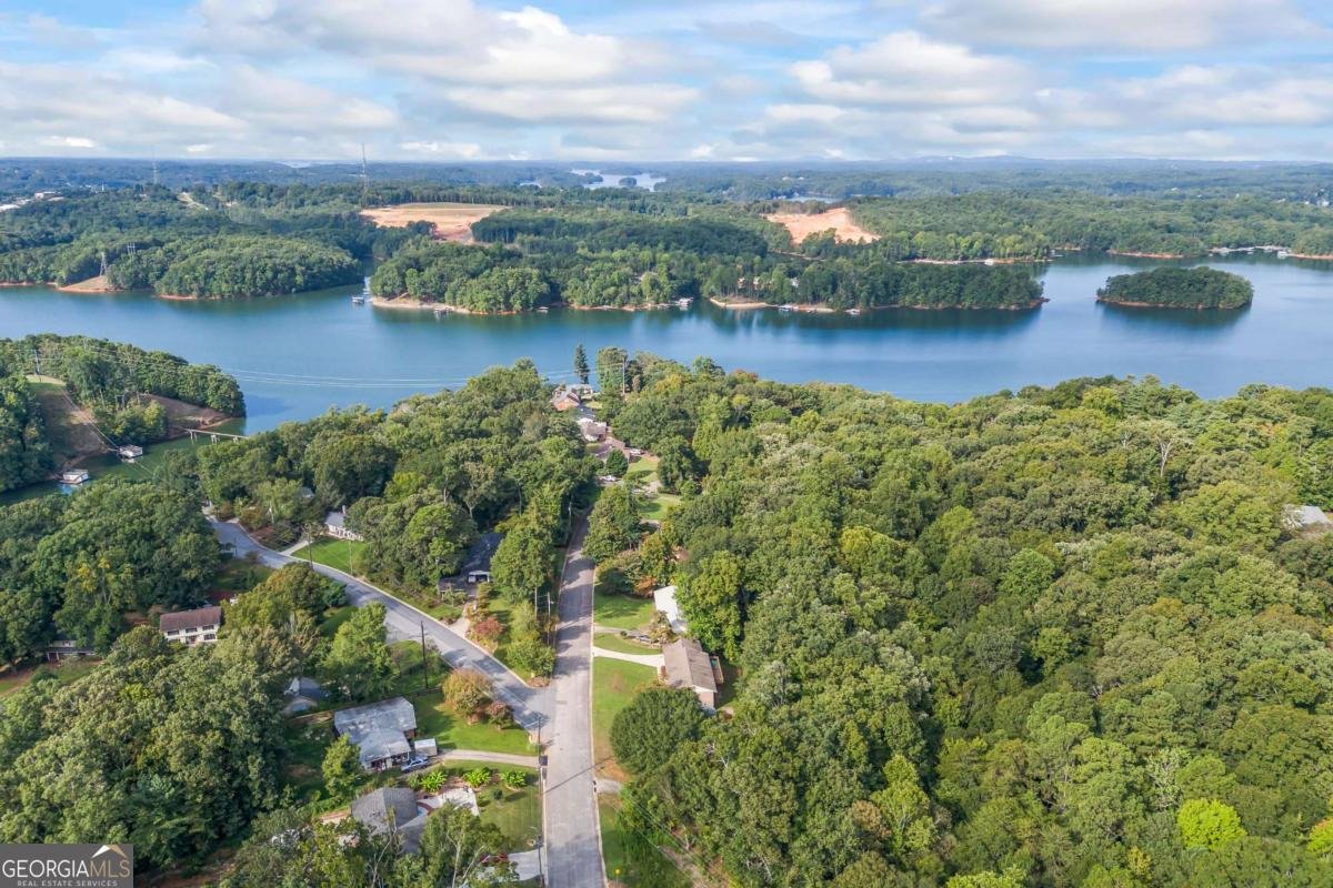 684 Honeysuckle Road Gainesville - 49