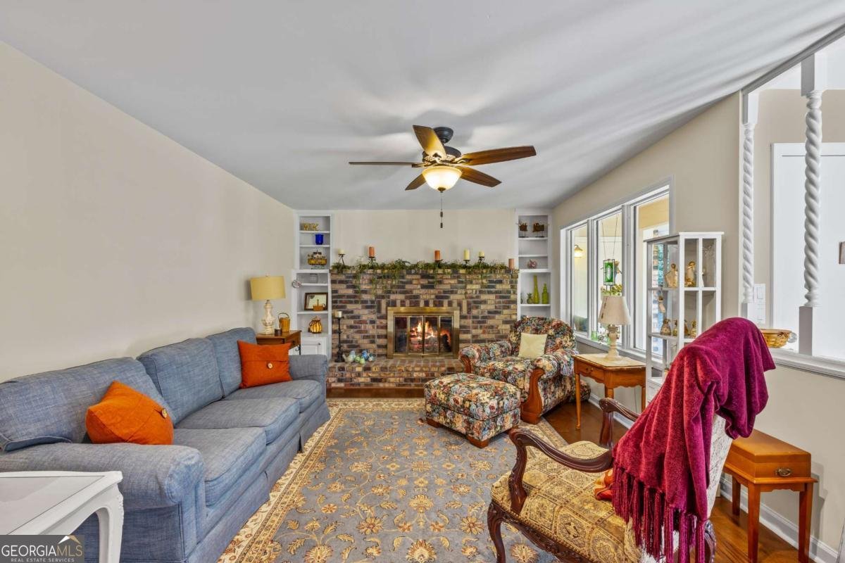 684 Honeysuckle Road Gainesville - 6