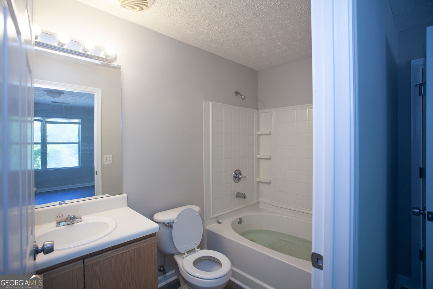 7302 Fairington Village Drive Lithonia - 18