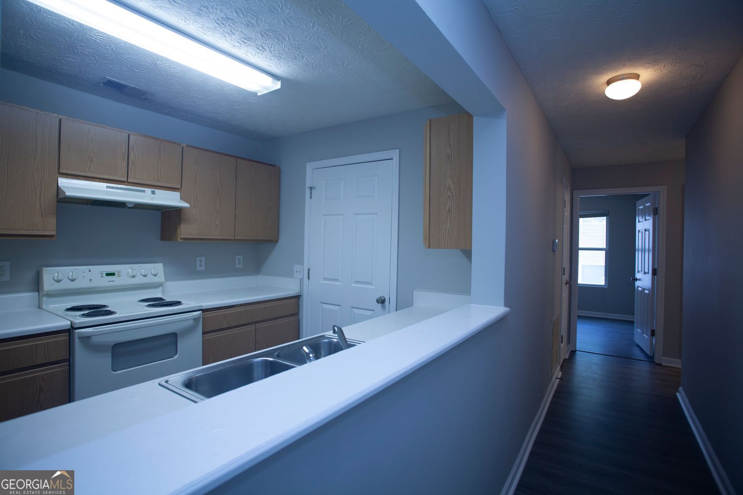 7302 Fairington Village Drive Lithonia - 8