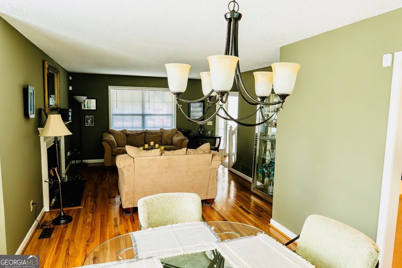 9636 SQUIRREL WOOD Run Douglasville - 17