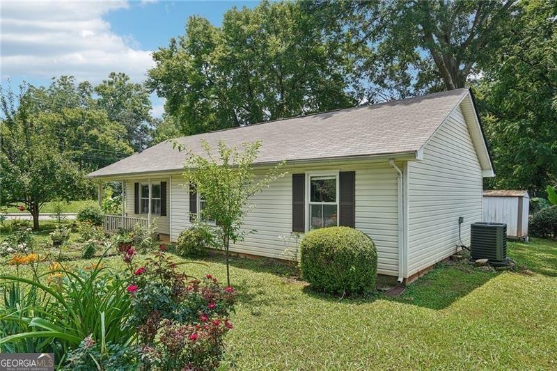 302 Douglas Street Cartersville - 2