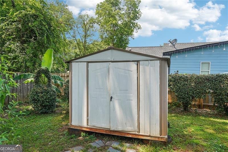 302 Douglas Street Cartersville - 25