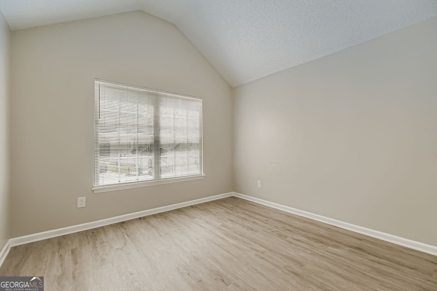2317 Hackamore Drive South Fulton - 24