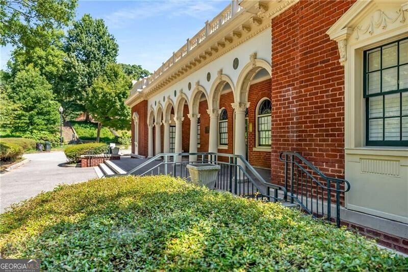 1055 Piedmont Avenue Atlanta - 9