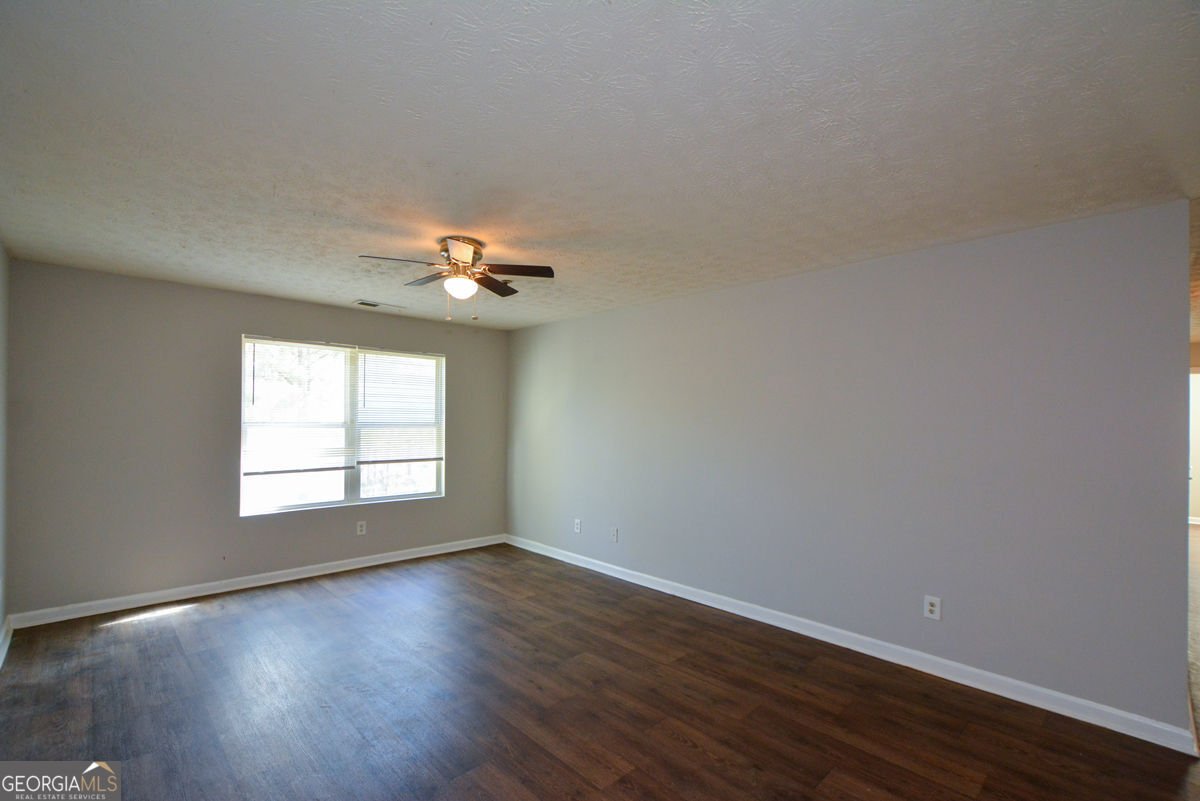 8304 Fairington Village Drive Lithonia - Photo 30