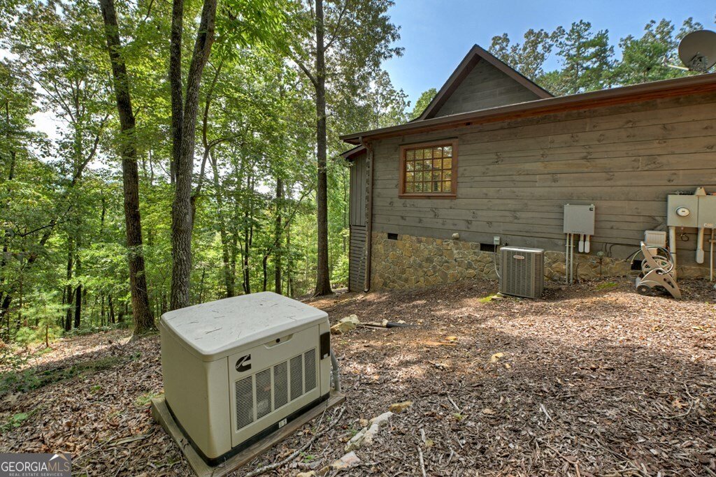 31 Haley Drive Cherry Log - 29