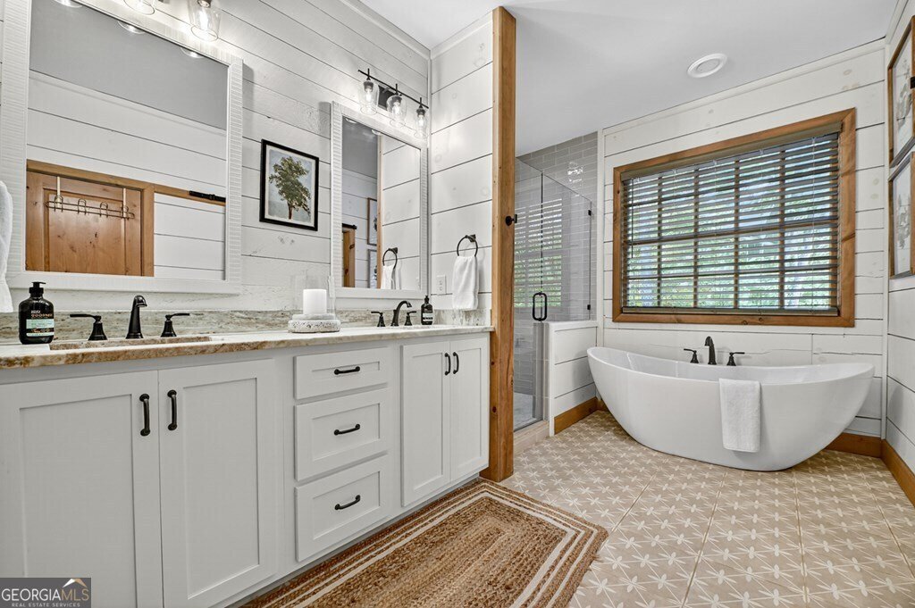 31 Haley Drive Cherry Log - 30