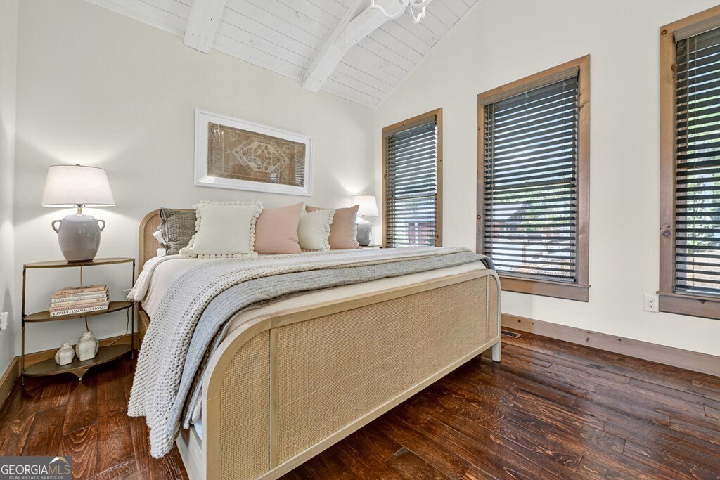 31 Haley Drive Cherry Log - 41