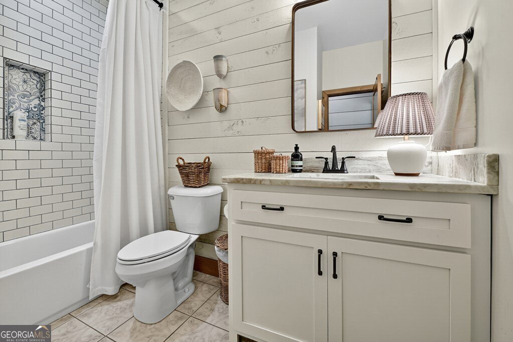 31 Haley Drive Cherry Log - 44