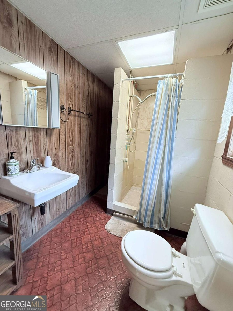 3415 Spot Road Cumming - 27