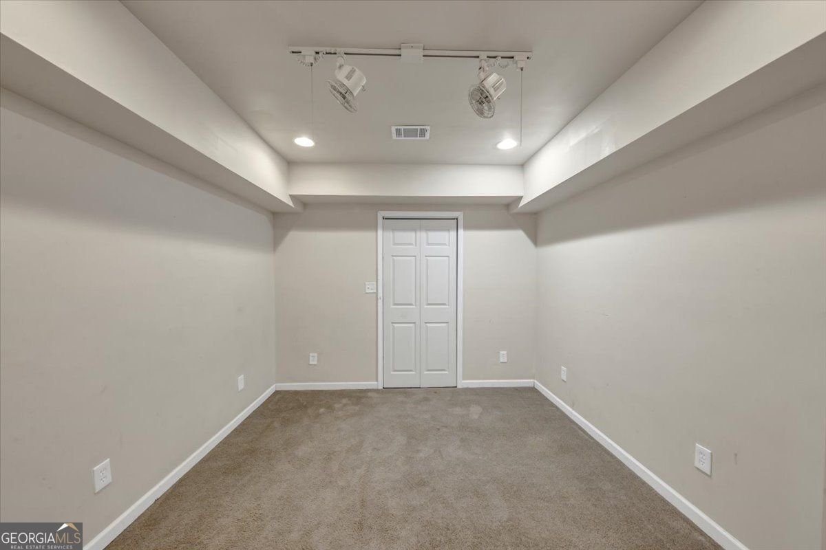 1387 HAYNES MEADOW Trail Grayson - 35