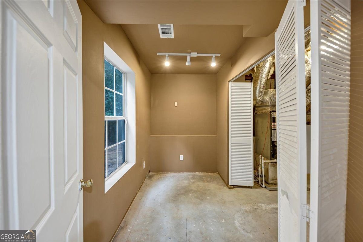 1387 HAYNES MEADOW Trail Grayson - 45