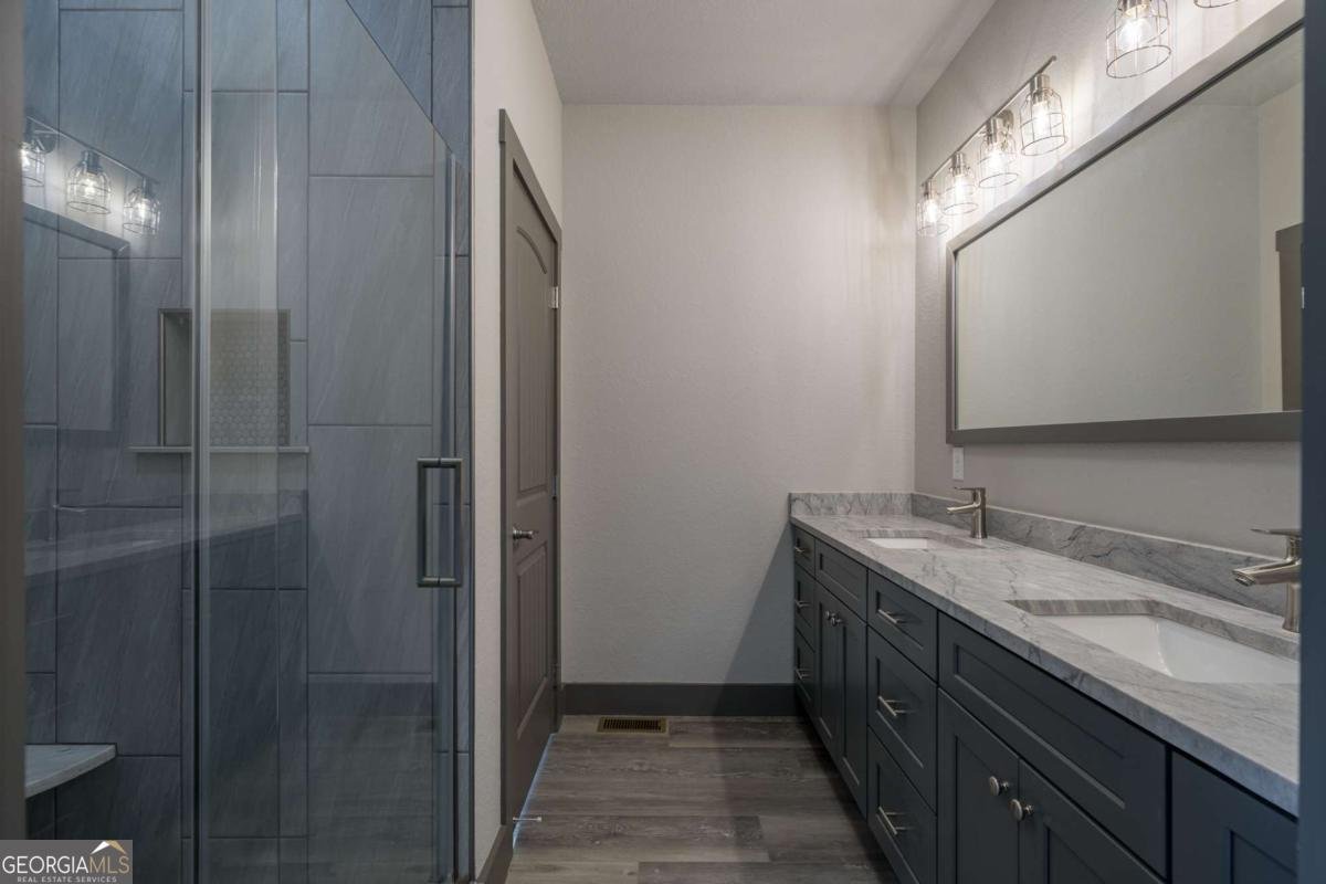 185 Country Road Talking Rock - 16