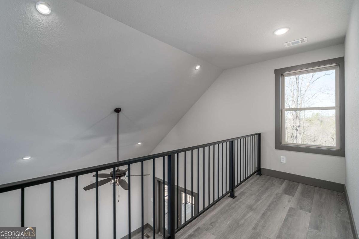 185 Country Road Talking Rock - 22