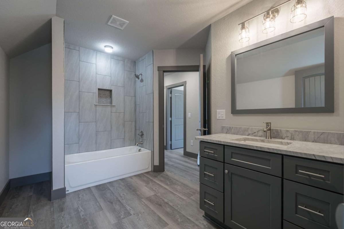 185 Country Road Talking Rock - 27