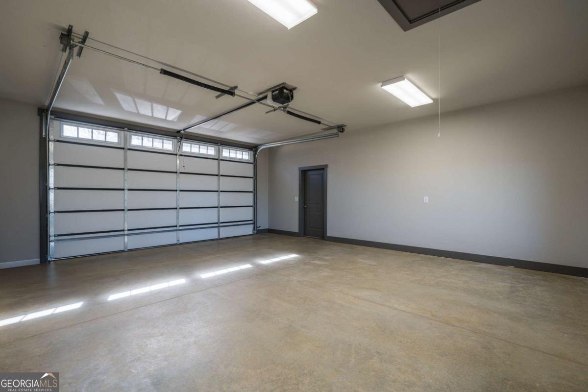 185 Country Road Talking Rock - 32