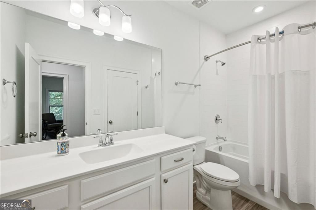 4011 Eamont Lane Sandy Springs - 1