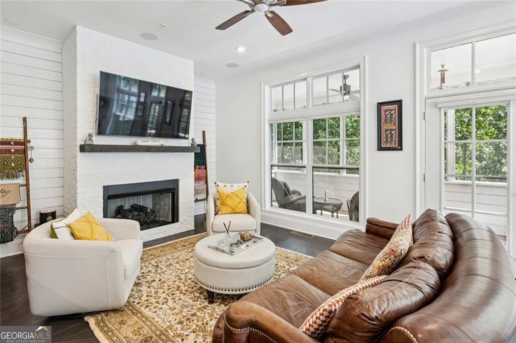 4011 Eamont Lane Sandy Springs - 10