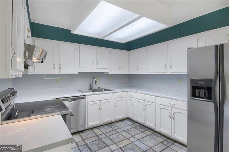 1769 Elizabeth Court Conyers - 10