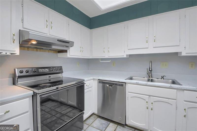 1769 Elizabeth Court Conyers - 11