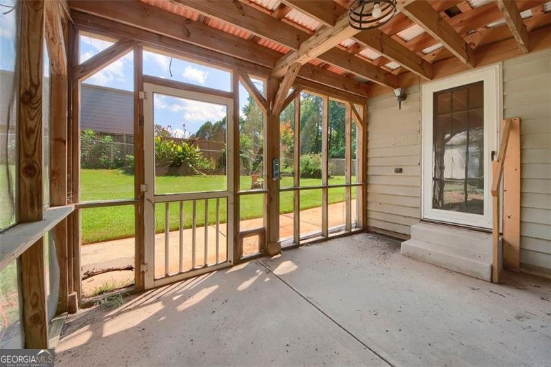 1769 Elizabeth Court Conyers - 31