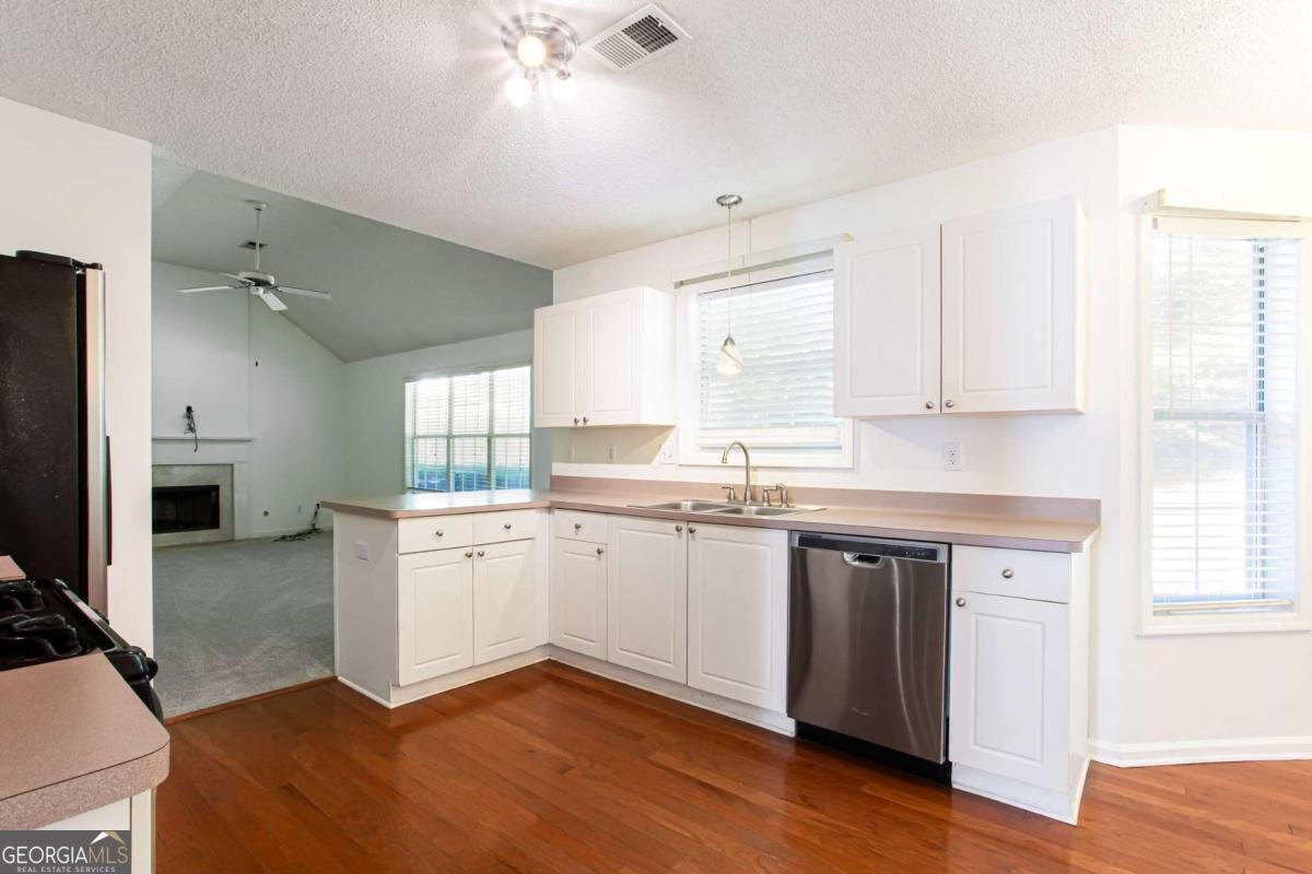 5724 Wandering Vine Trail Mableton - 11