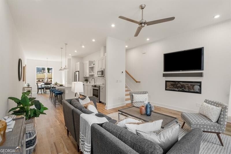 1237 Memorial Drive Atlanta - 1