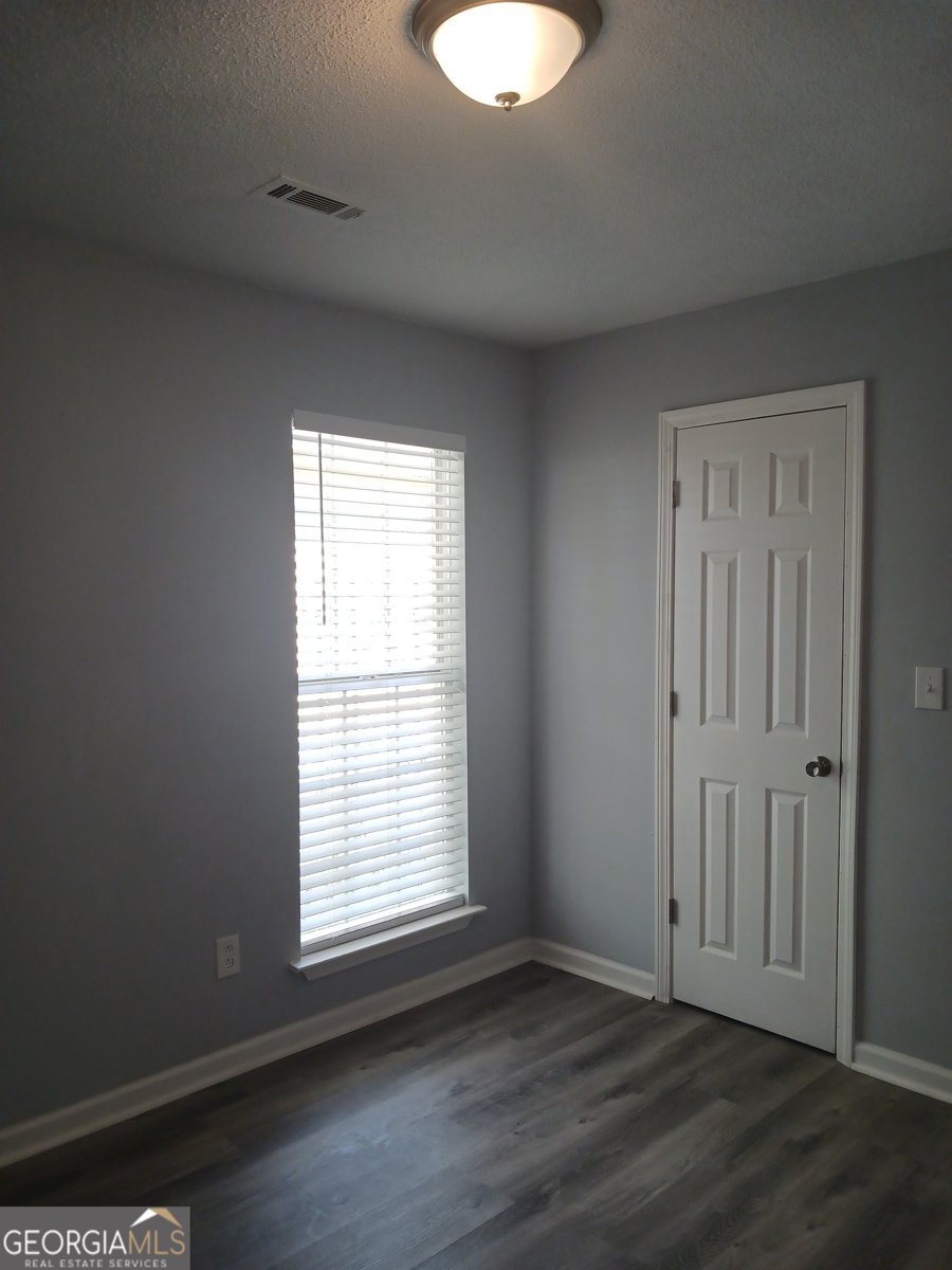 1059 Garibaldi Street Atlanta - 10