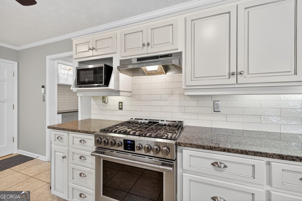 82 Cedar Bluff Winder - 25