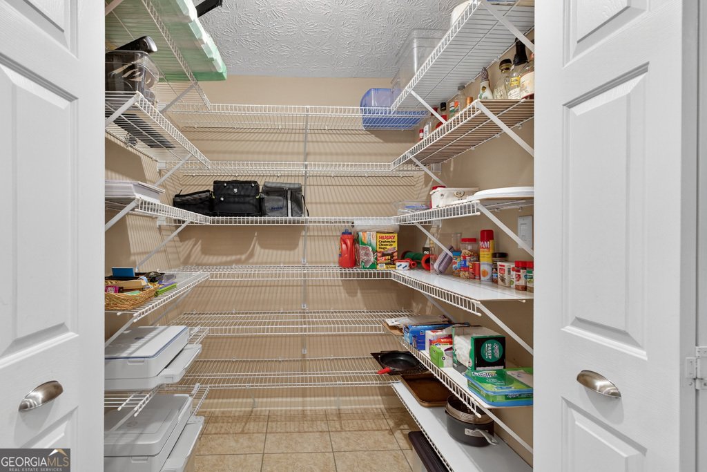 82 Cedar Bluff Winder - 28