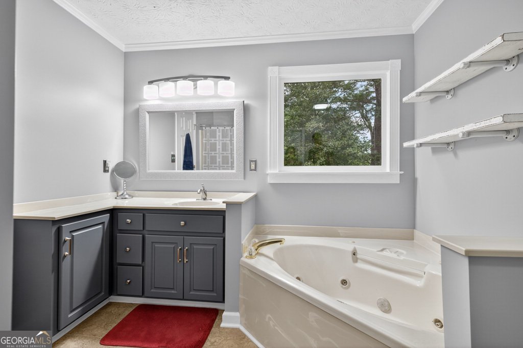 82 Cedar Bluff Winder - 35