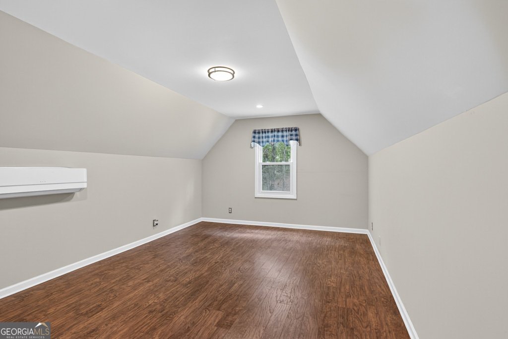 82 Cedar Bluff Winder - 38