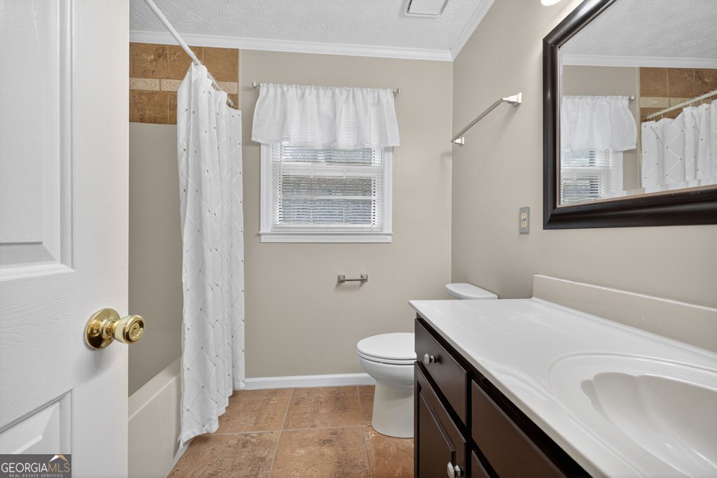 82 Cedar Bluff Winder - 40