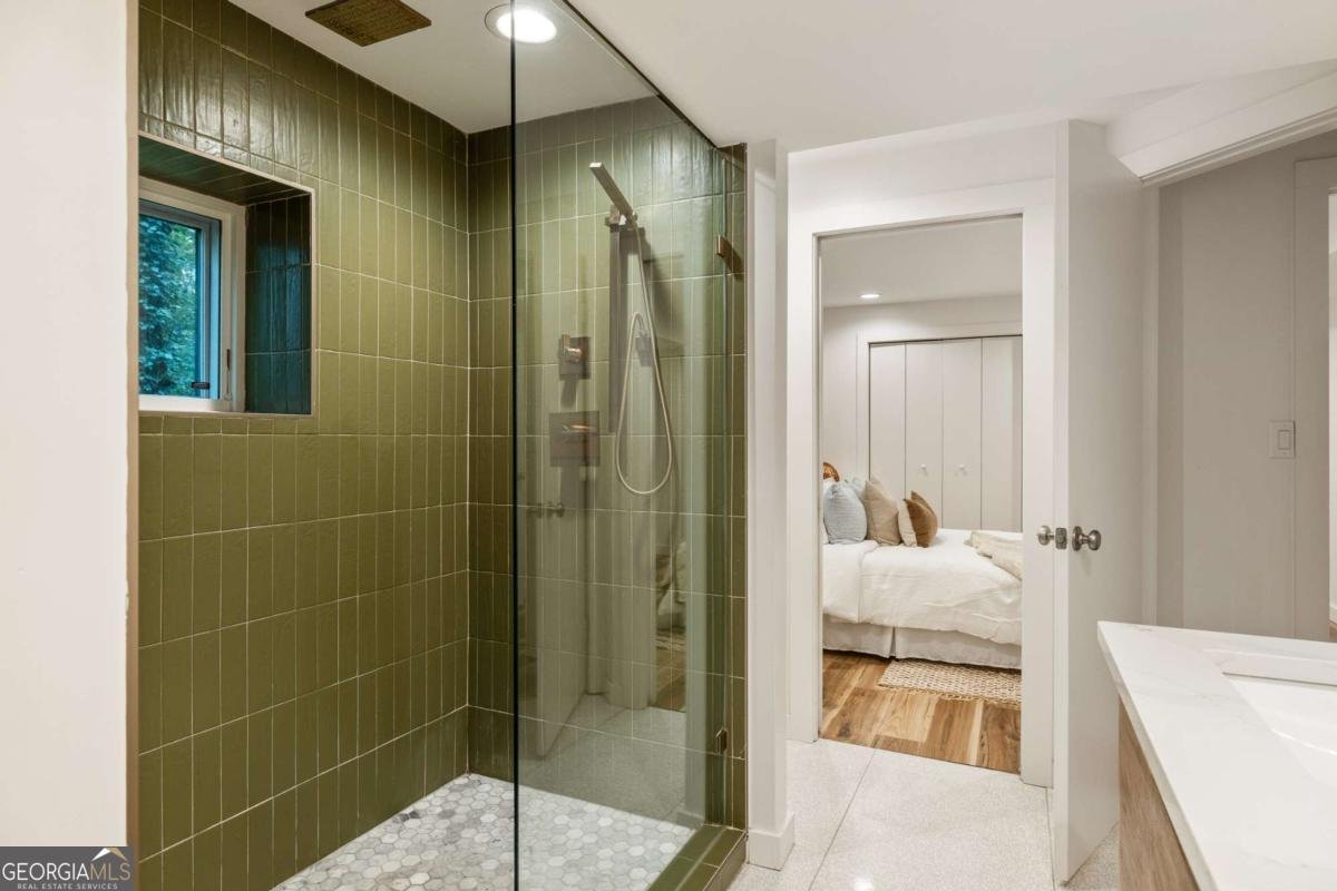884 Vistavia Circle Decatur - 40