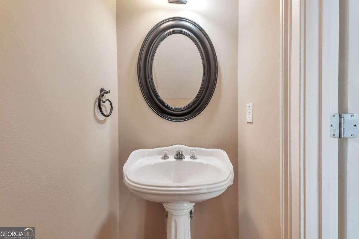 2664 Rosemary Street Atlanta - 23