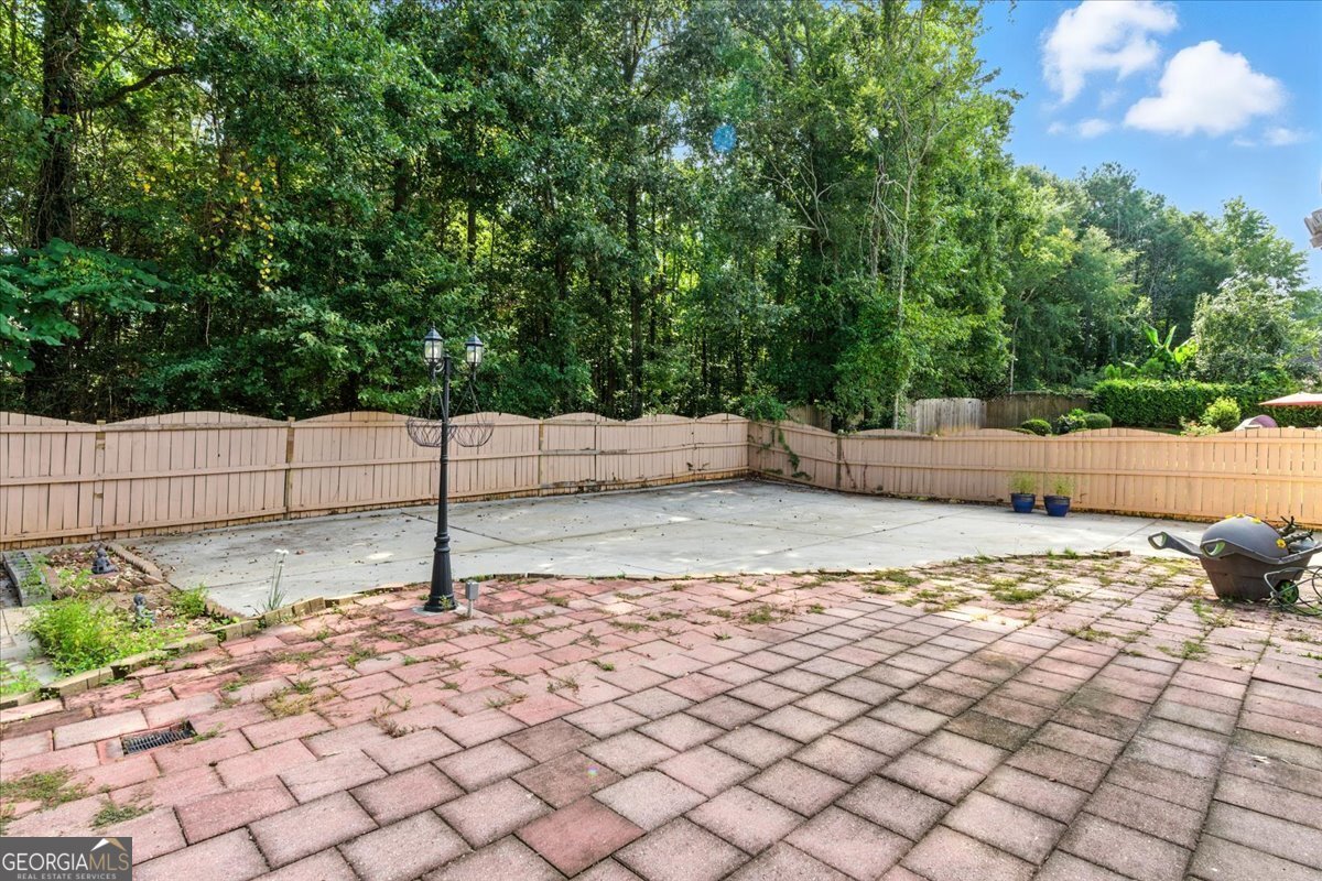 200 Kensington Trace Stockbridge - 23