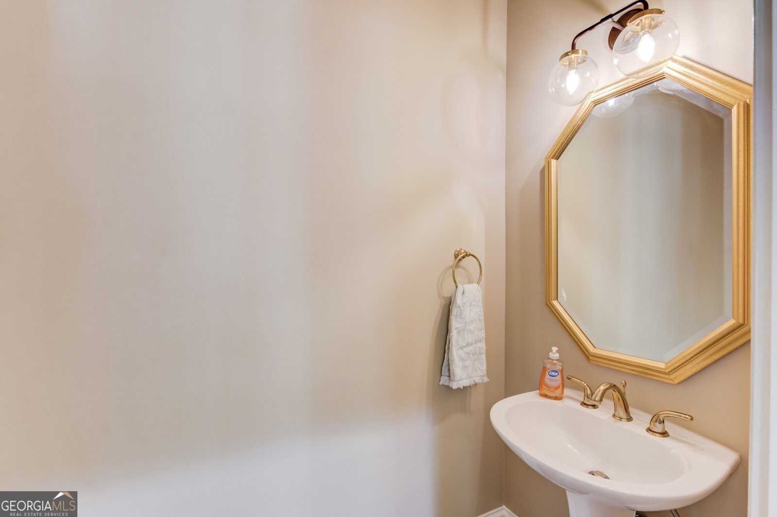 1405 Wilmington Way Grayson - 23