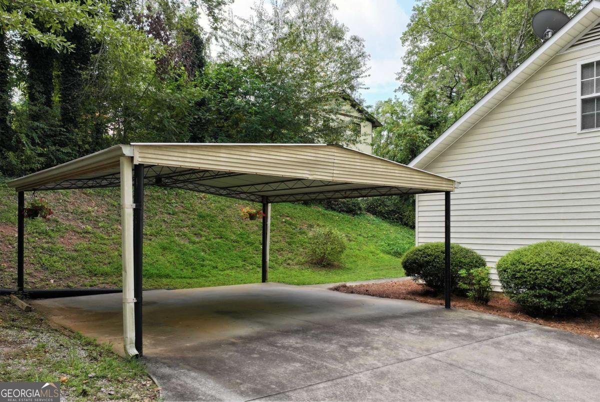 266 Short Avenue Cornelia - 24