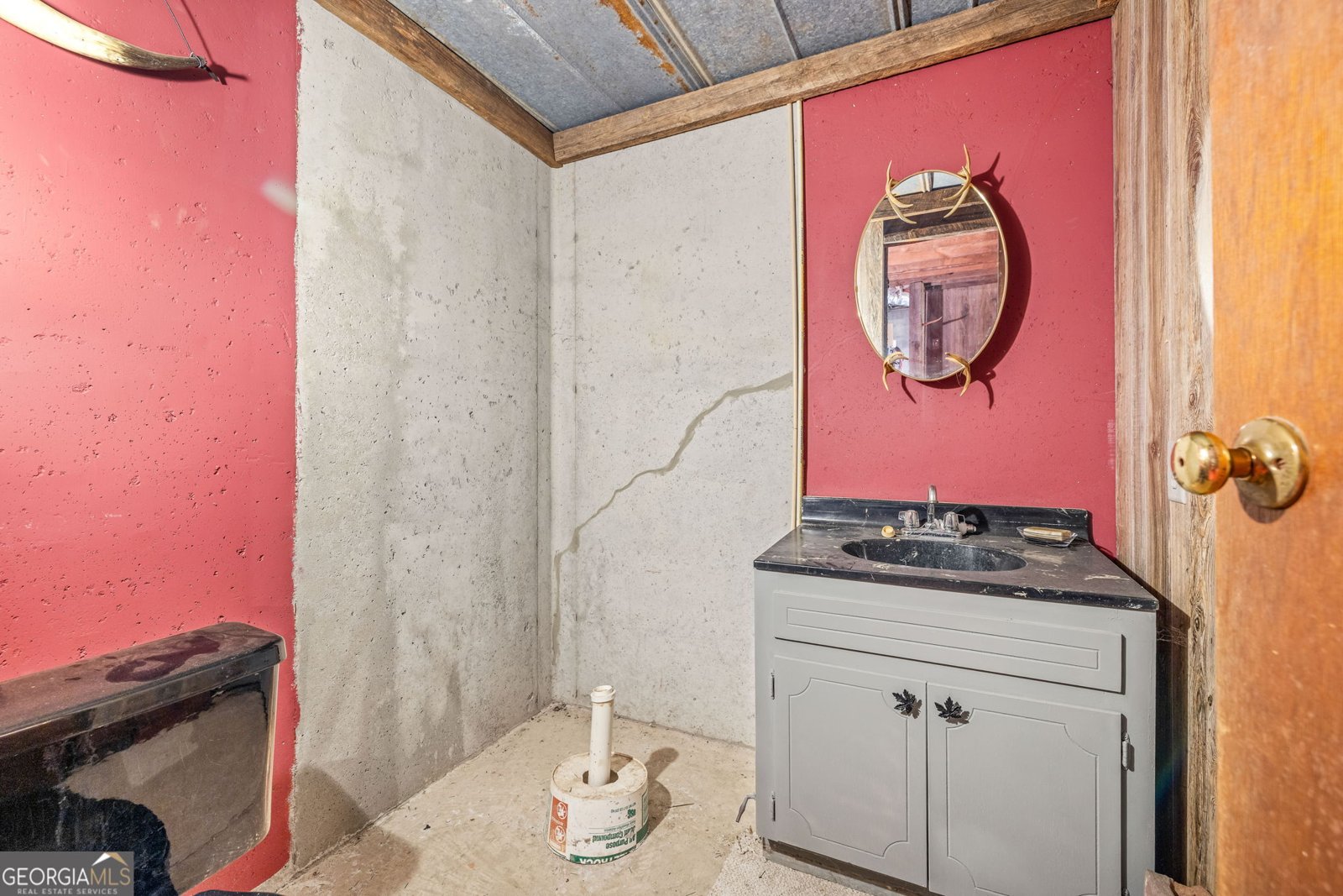 131 Caudell Drive Lula - 33