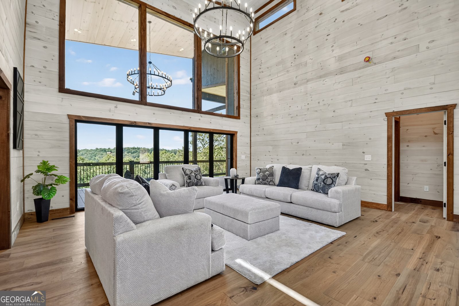 356 Mountain Ridge Drive Blue Ridge - 44