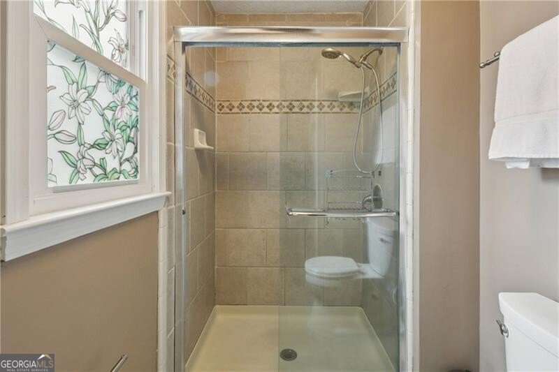 1375 Drakie Court Lilburn - 18