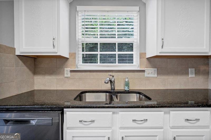 275 COTTONWOOD CREEK Circle Canton - 12