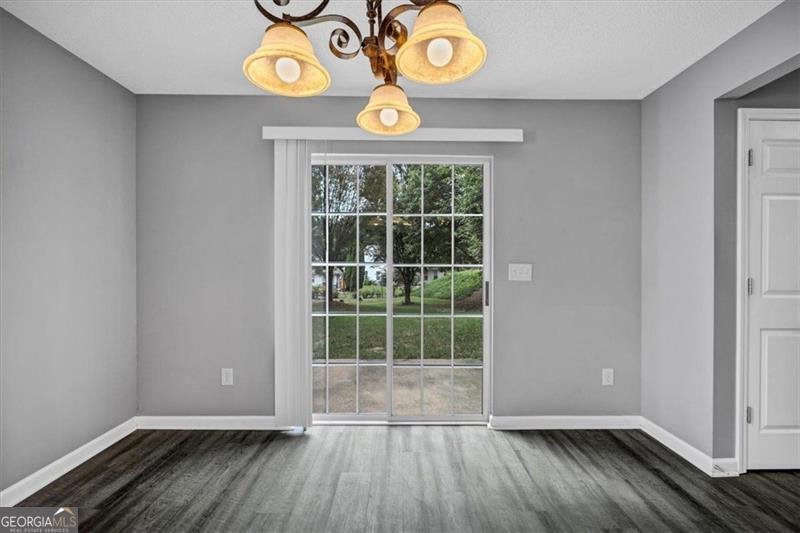 275 COTTONWOOD CREEK Circle Canton - 17