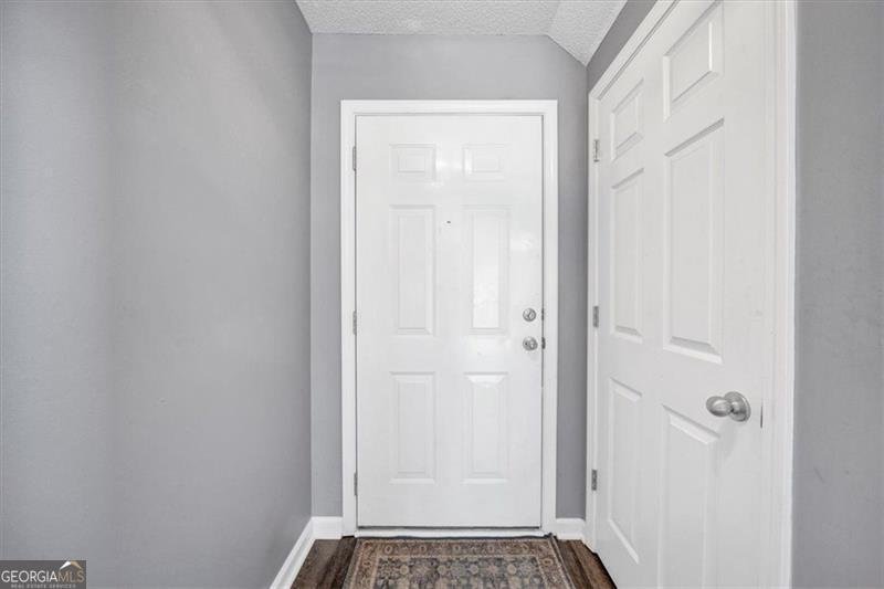 275 COTTONWOOD CREEK Circle Canton - 4