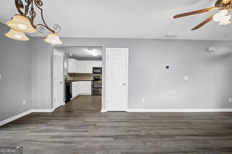 275 COTTONWOOD CREEK Circle Canton - 8