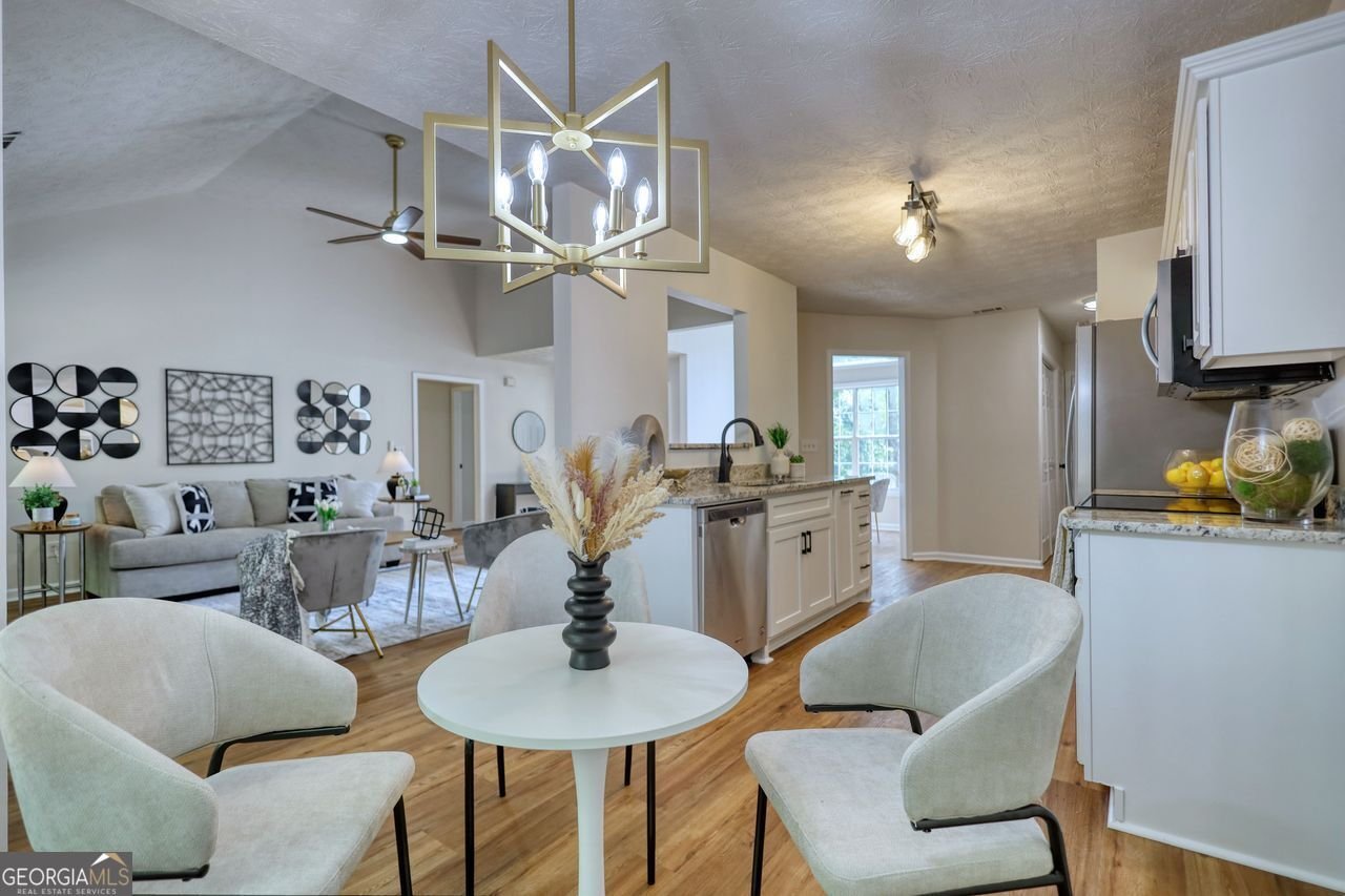 3360 STRATTON Dacula - 24