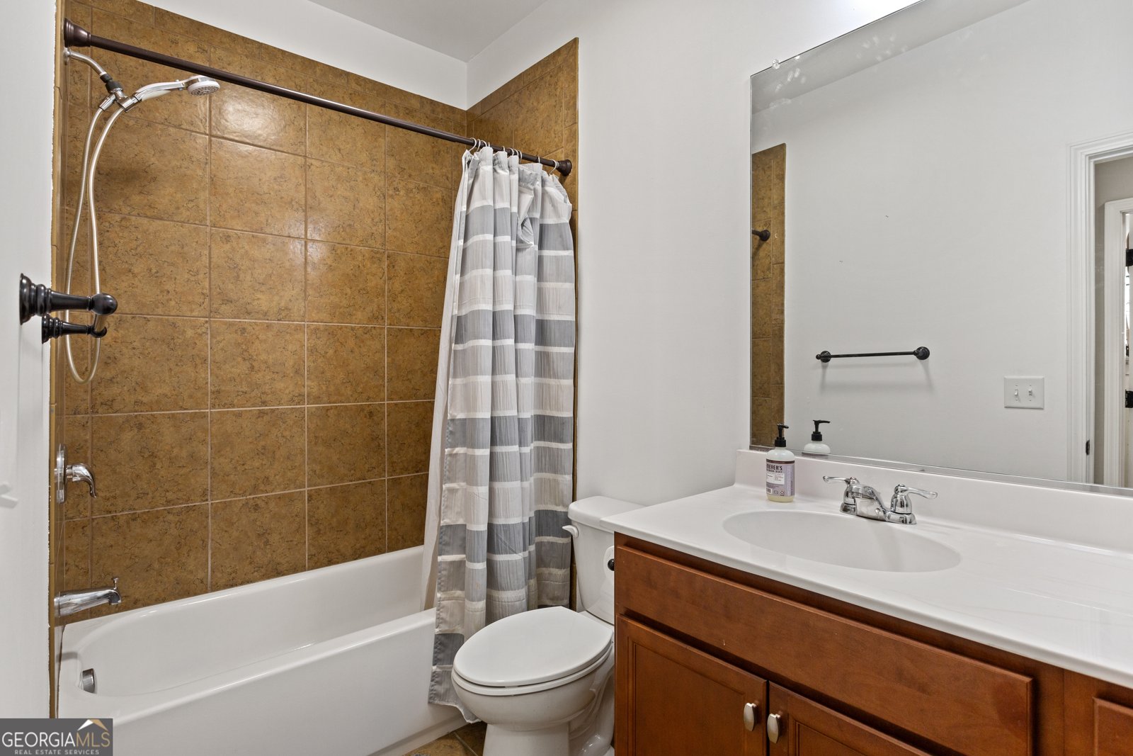 204 DELLWOOD Drive Smyrna - 28