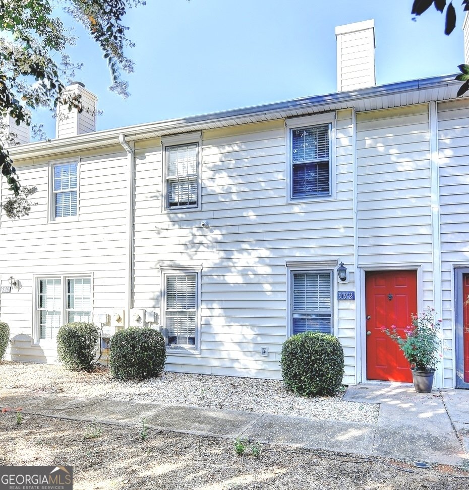 992 Old Holcomb Bridge Road Roswell - main photo