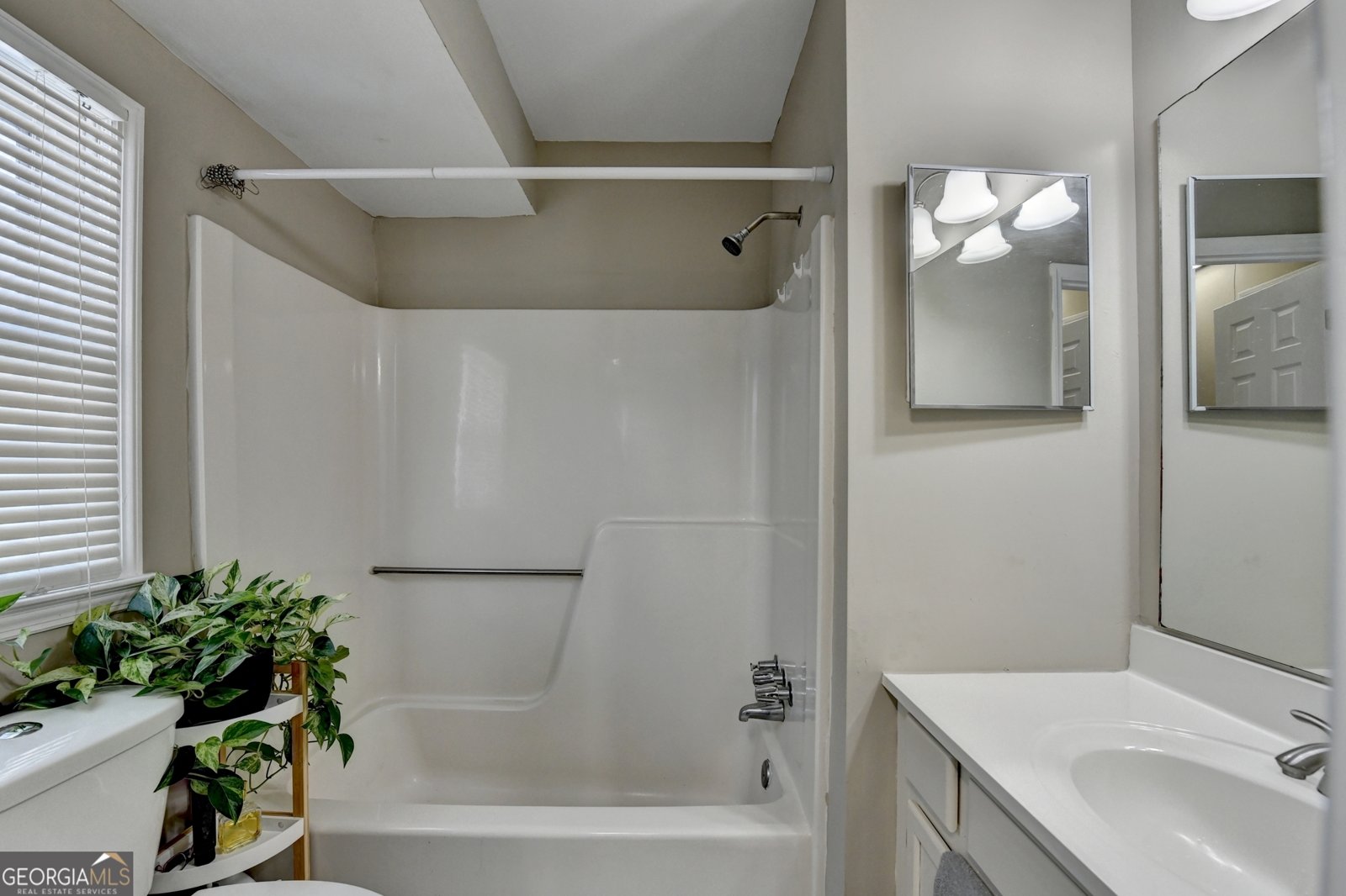 992 Old Holcomb Bridge Road Roswell - 25